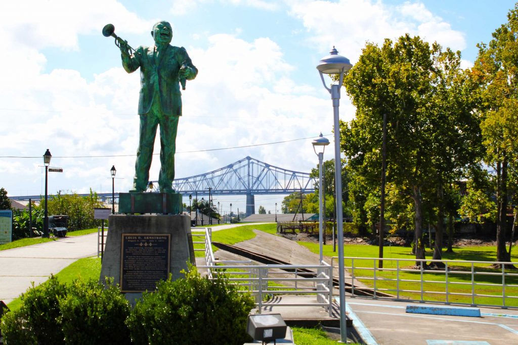 A statue in algiers point in greater New Orleans, LA