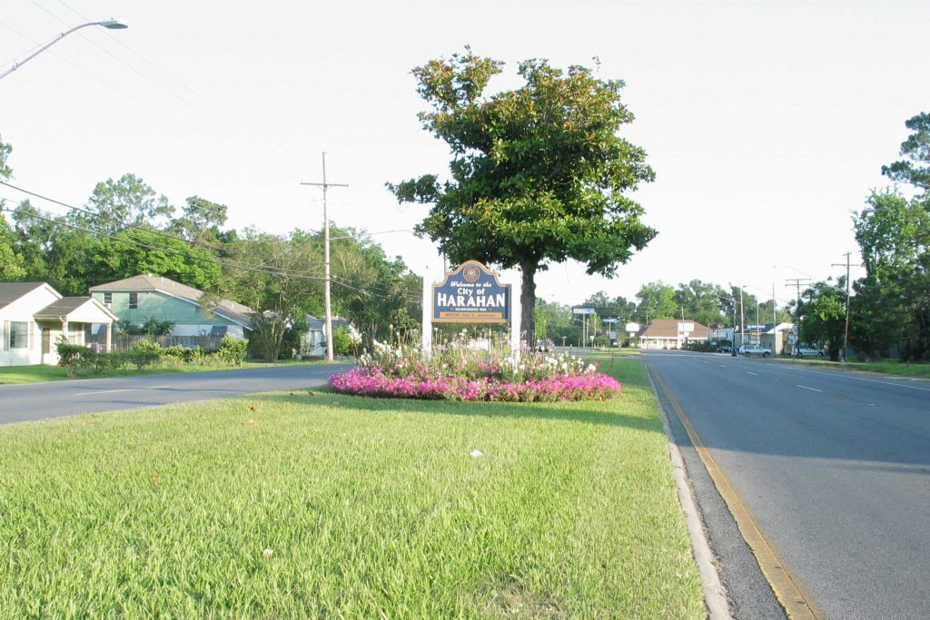 CIty of Harahan sign in greater New Orleans, LA